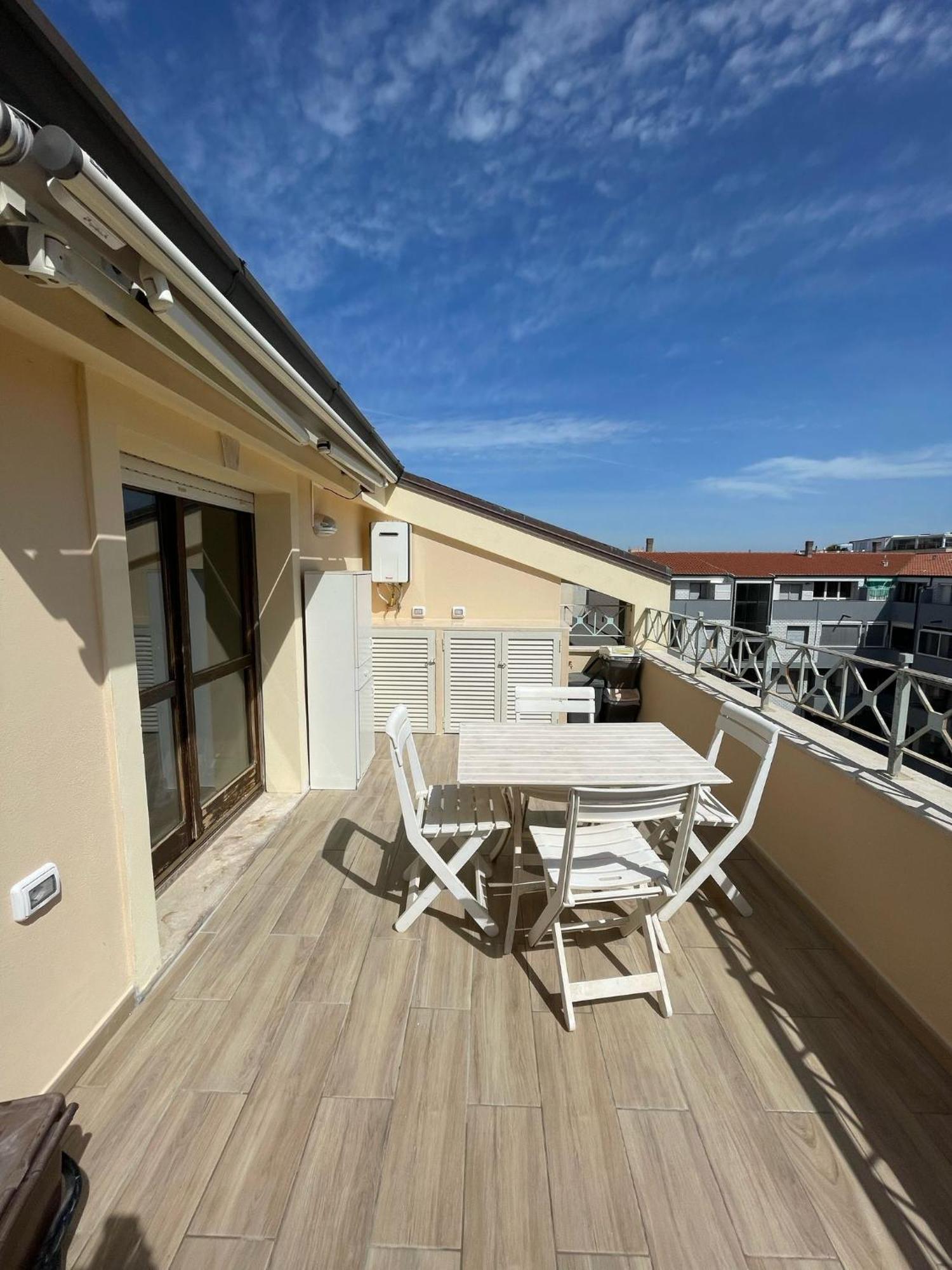 Kennedy Family Apts Alguer Exterior foto